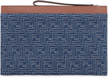 Carica l'immagine nel visualizzatore di Gallery, Pouch Medium FF
