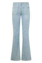 Carica l'immagine nel visualizzatore di Gallery, Jeans Bootcut a vita media
