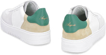Carica l'immagine nel visualizzatore di Gallery, Sneakers low-top Clean 90
