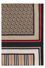 Carica l'immagine nel visualizzatore di Gallery, Foulard in seta stampata
