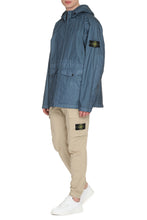 Load image into Gallery viewer, Technical fabric hooded jacket

