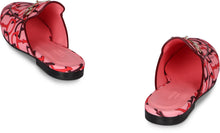 Load image into Gallery viewer, Fabric slippers
