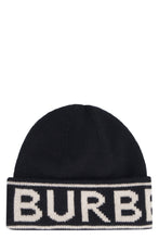 Carica l'immagine nel visualizzatore di Gallery, Cappello in maglia con logo
