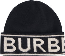 Carica l'immagine nel visualizzatore di Gallery, Cappello in maglia con logo
