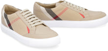 Carica l'immagine nel visualizzatore di Gallery, Sneakers low-top New Salmond
