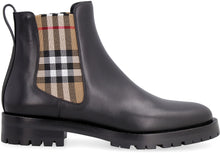 Carica l'immagine nel visualizzatore di Gallery, Chelsea boots in pelle
