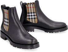 Carica l'immagine nel visualizzatore di Gallery, Chelsea boots in pelle
