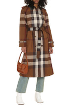 Carica l'immagine nel visualizzatore di Gallery, Trench coat in cotone
