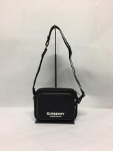 Carica l'immagine nel visualizzatore di Gallery, Borsa messenger in nylon
