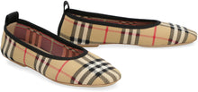 Carica l'immagine nel visualizzatore di Gallery, Ballerine con motivo Vintage check
