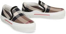 Carica l'immagine nel visualizzatore di Gallery, Sneakers slip-on in canvas
