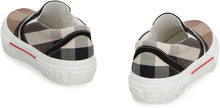 Carica l'immagine nel visualizzatore di Gallery, Sneakers slip-on in canvas
