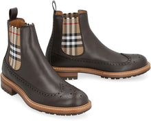 Carica l'immagine nel visualizzatore di Gallery, Chelsea boots in pelle
