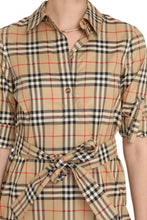 Load image into Gallery viewer, Cotton shirtdress
