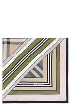 Carica l'immagine nel visualizzatore di Gallery, Foulard in seta stampata
