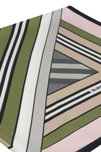Carica l'immagine nel visualizzatore di Gallery, Foulard in seta stampata
