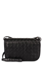 Carica l'immagine nel visualizzatore di Gallery, Pochette Puff in pelle
