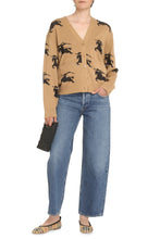 Carica l'immagine nel visualizzatore di Gallery, Cardigan in maglia jacquard
