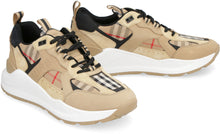 Carica l'immagine nel visualizzatore di Gallery, Sneakers low-top in pelle e tessuto
