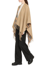 Load image into Gallery viewer, Wool cape
