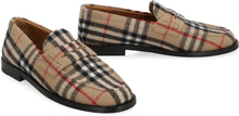 Load image into Gallery viewer, Wool loafers

