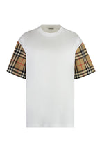 Carica l'immagine nel visualizzatore di Gallery, T-shirt girocollo in cotone

