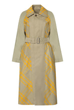 Carica l'immagine nel visualizzatore di Gallery, Trench coat reversibile con motivo check
