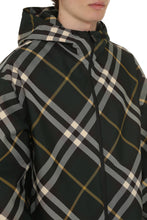Load image into Gallery viewer, Technical fabric hooded jacket
