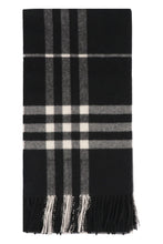 Load image into Gallery viewer, Checked cashmere scarf
