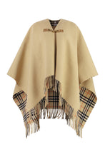 Load image into Gallery viewer, Wool cape
