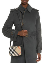 Load image into Gallery viewer, Snip Crossbody bag
