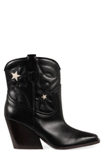 Load image into Gallery viewer, Western-style boots
