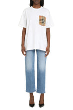 Carica l'immagine nel visualizzatore di Gallery, T-shirt girocollo in cotone
