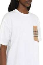 Carica l'immagine nel visualizzatore di Gallery, T-shirt girocollo in cotone
