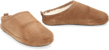 Carica l'immagine nel visualizzatore di Gallery, Slippers Alaska

