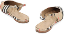 Carica l'immagine nel visualizzatore di Gallery, Ballerine slingback Birdie a punta
