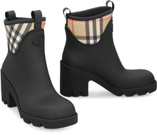 Load image into Gallery viewer, Chelsea boots Stride

