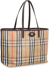 Carica l'immagine nel visualizzatore di Gallery, Tote bag Highlands media
