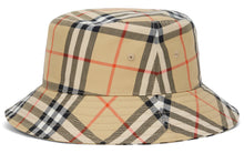 Carica l'immagine nel visualizzatore di Gallery, Cappello a secchiello con pattern a quadri
