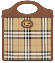Carica l'immagine nel visualizzatore di Gallery, Borsa Pocket tartan
