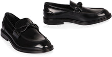 Load image into Gallery viewer, Brushed leather loafers
