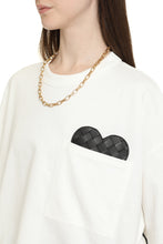 Carica l'immagine nel visualizzatore di Gallery, T-shirt in cotone con taschino
