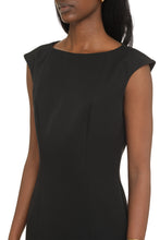 Load image into Gallery viewer, Wool dress
