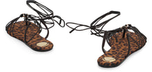 Load image into Gallery viewer, Babylone Leather sandals
