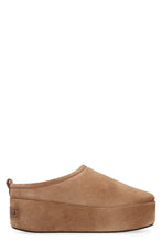 Carica l'immagine nel visualizzatore di Gallery, Sabot Alaska Soft in suede
