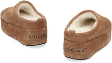 Carica l'immagine nel visualizzatore di Gallery, Sabot Alaska Soft in suede
