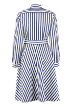 Carica l&#39;immagine nel visualizzatore di Gallery, Abito chemisier in cotone a righe
