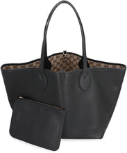 Carica l'immagine nel visualizzatore di Gallery, Borsa shopping grande Gucci Totissima in pelle
