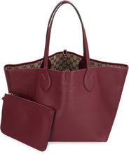 Carica l'immagine nel visualizzatore di Gallery, Borsa shopping grande Gucci Totissima in pelle
