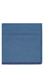 Carica l'immagine nel visualizzatore di Gallery, Scialle tessuto GG jacquard
